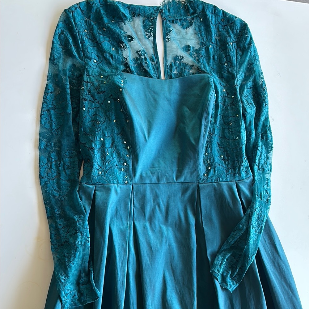 Kay Unger Teal Lace Maxi Dress